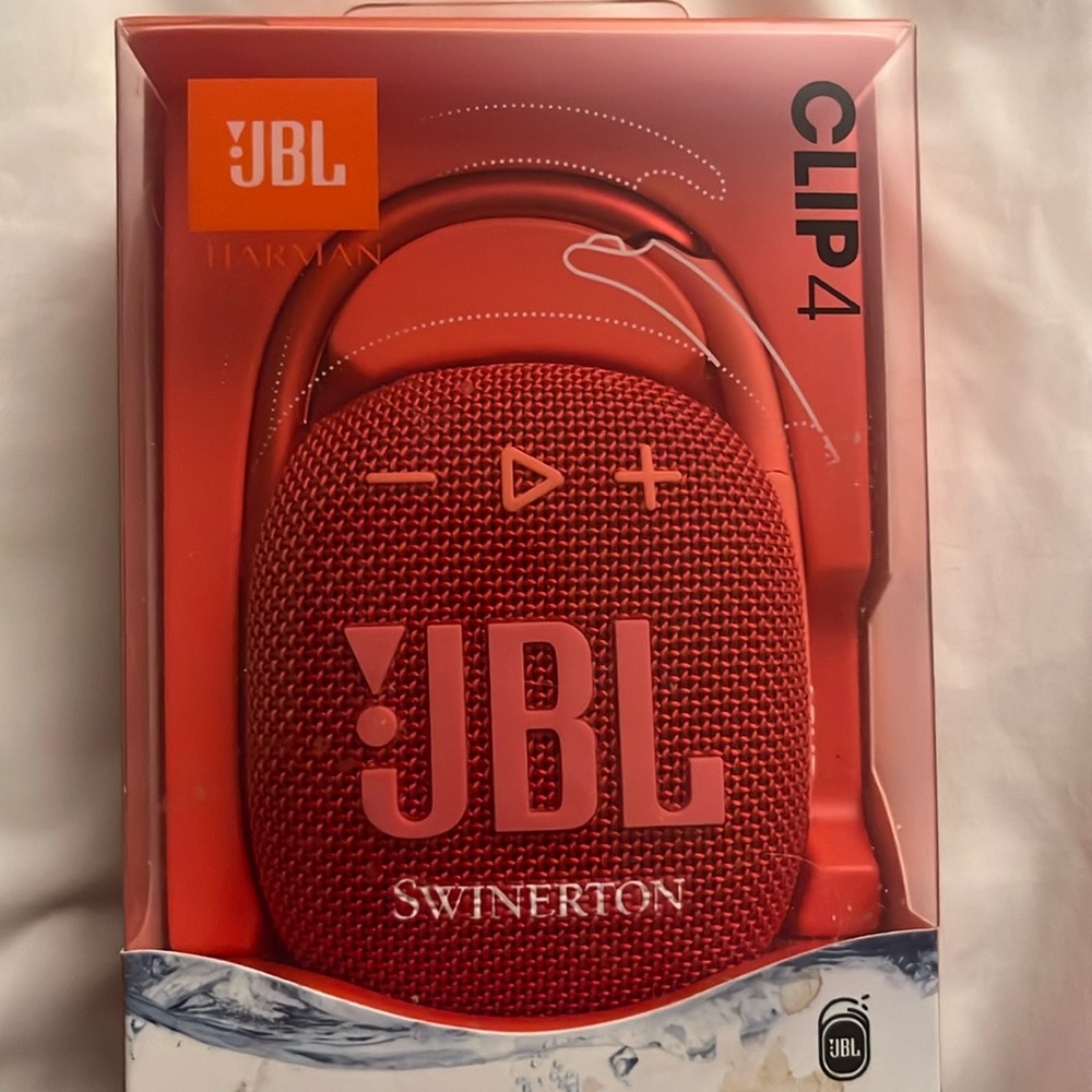 JBL CLIP 4 (brand new and unopened)